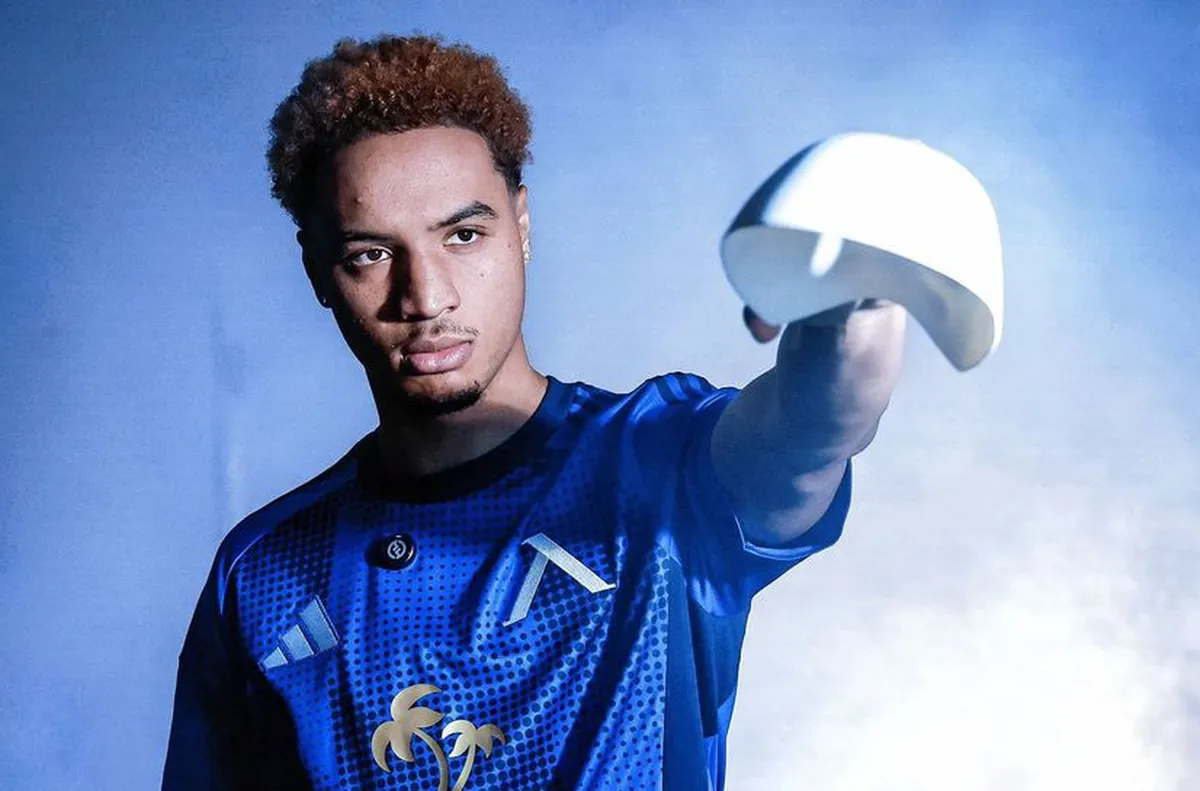 Ботев Пловдив публикува информация за заминаването си към лагера в