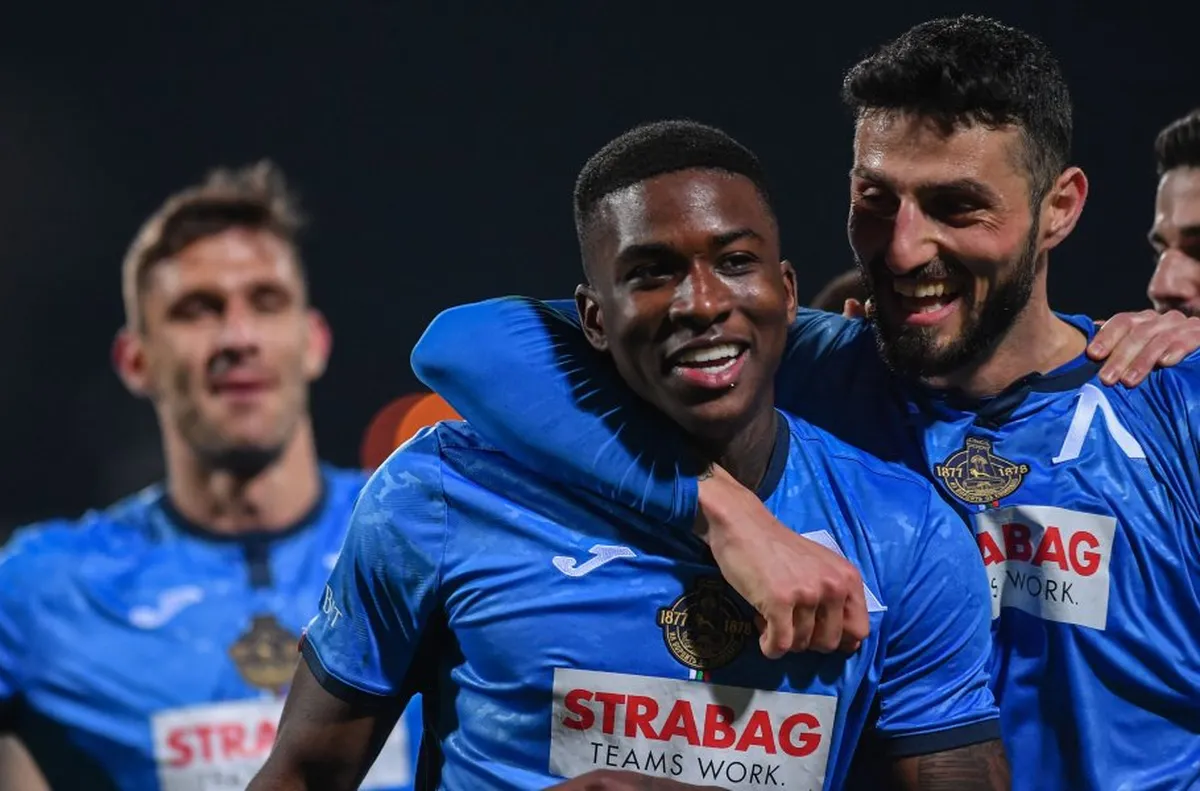 Бившият футболист на Левски Найджъл Робърта е арестуван в Белгия