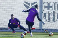 Жирона приютява Тер Щеген?