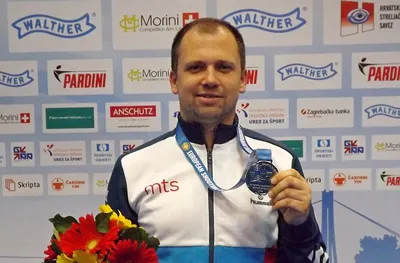 Олимпийски шампион спечели турнир по стрелба в София, Мирчева №1 при жените