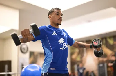 Левски с тренировка във фитнеса 