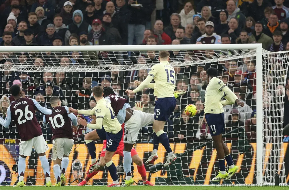 Карамелите спряха серията на домакините от 11 поредни победи на