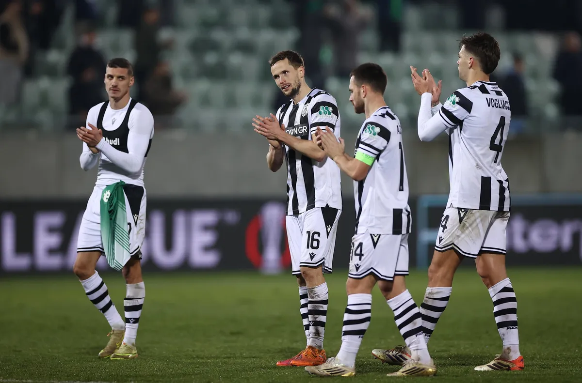 Капитанът на българския национален отбор Кирил Десподов остана извън групата