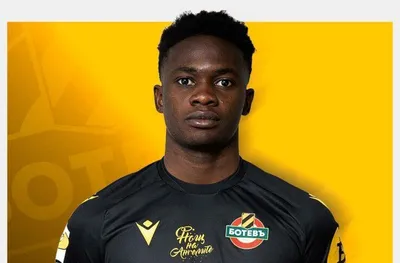 Ботев Пловдив праща халф към Полша