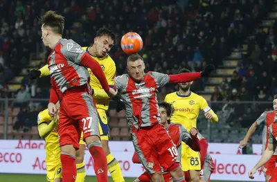 Кремонезе и Верона "спукаха топката" с 0:0