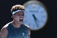 Бен Шелтън стартира с чиста победа в Мелбърн