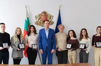 Пешев награди българските състезатели по аеробика за успехите през 2025 година