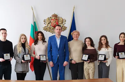 Пешев награди българските състезатели по аеробика за успехите през 2025 година
