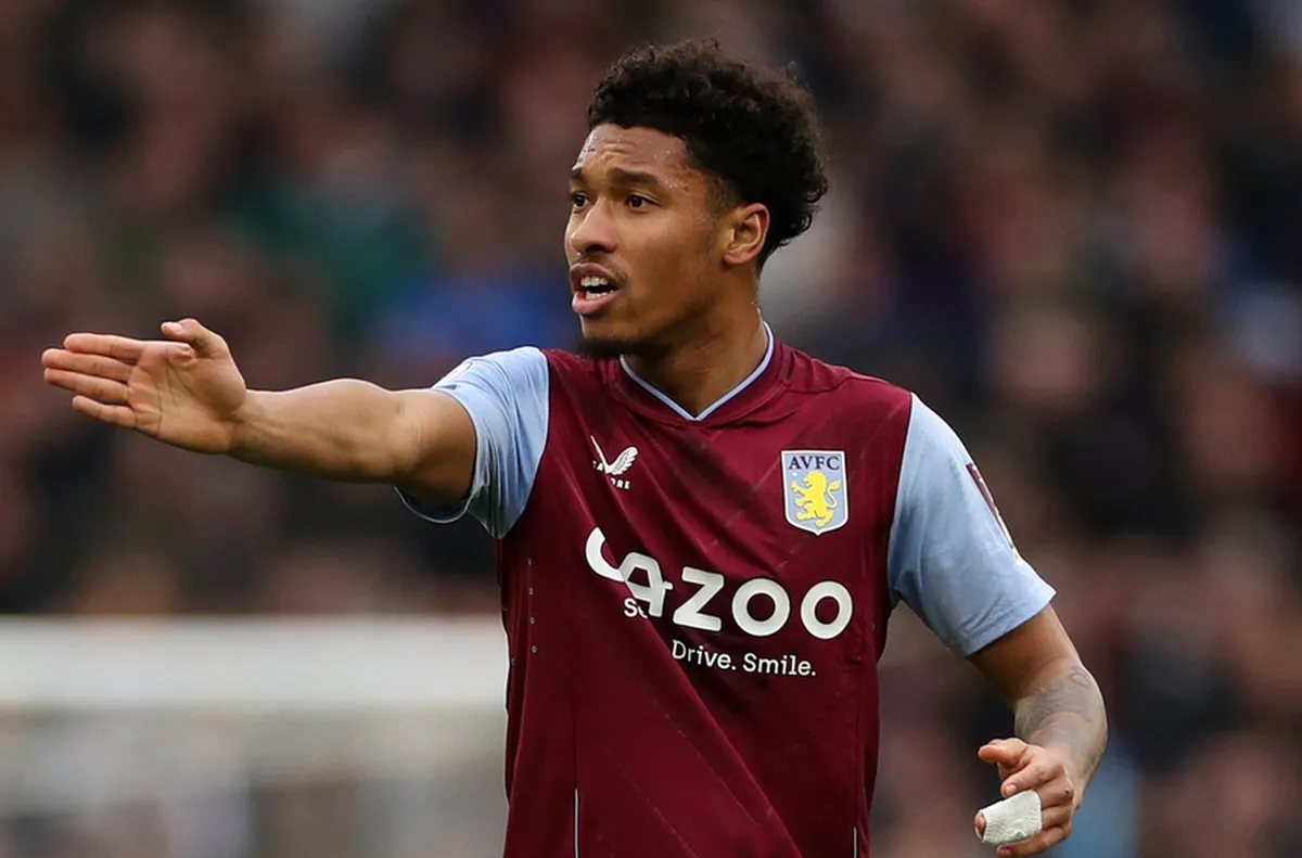 Халфът Бубакар Камара ще пропусне остатъка от сезона на английския