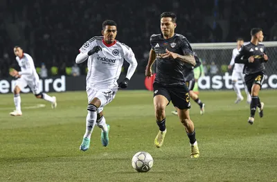 Карабах елиминира Айнтрахт Франкфурт в Шампионската лига