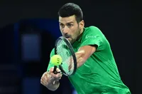 Новак Джокович обезличи квалификант в Мелбърн