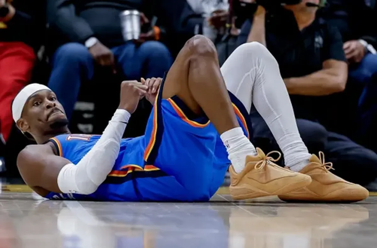 Шей Гилджиъс Александър бе над всички с 40 пункта Оклахома