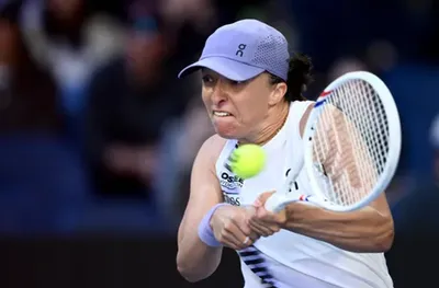 Ига Швьонтек крачи уверено към третия кръг на АО