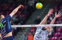 Страхотен Алекс Николов поведе Лубе за победа в ШЛ