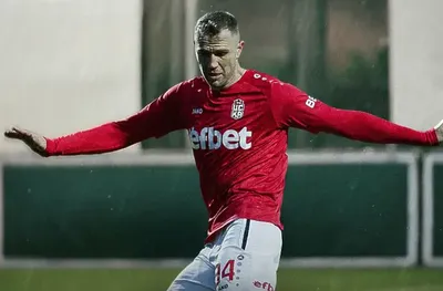 Проливен дъжд прекрати контрола на ЦСКА 1948 след едно полувреме