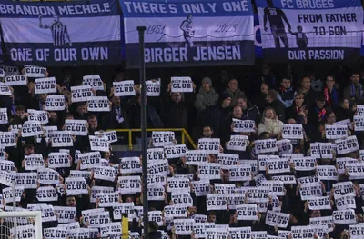 В Казахстан: Фенове на Брюж в затвора заради костюми на Борат