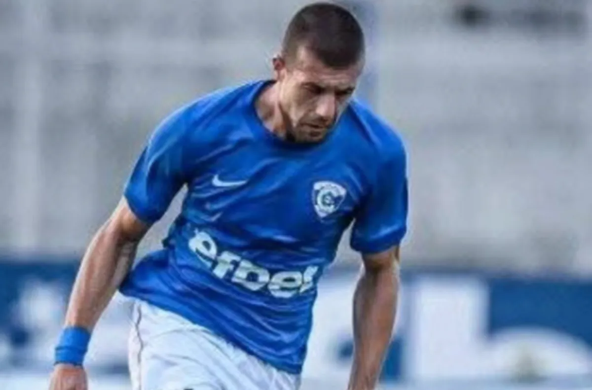 Ангел Грънчов отново има проблем Един от капитаните на Спартак