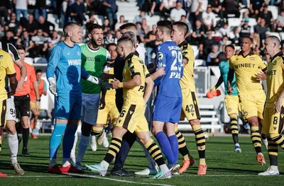 Разкриха осмина нарушители на реда от прекратеното дерби на Пловдив