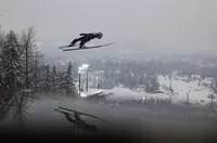 Зографски прескочи квалификациите в Оберстдорф