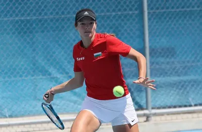 Лиа Каратанчева ще играе с шампионка от US Open в САЩ