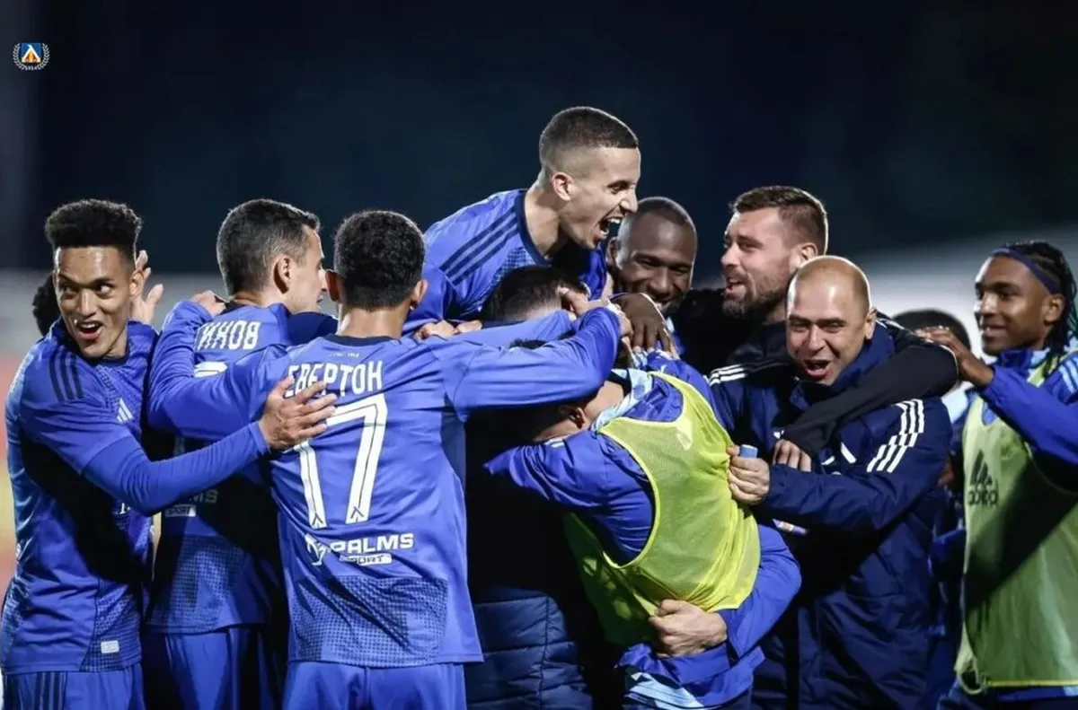 Сините изпревариха ЦСКА Левски е №1 по точки в родния