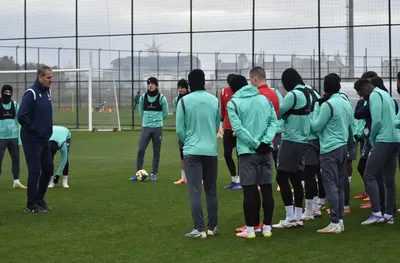 Ботев Пловдив прекрати лагера си 