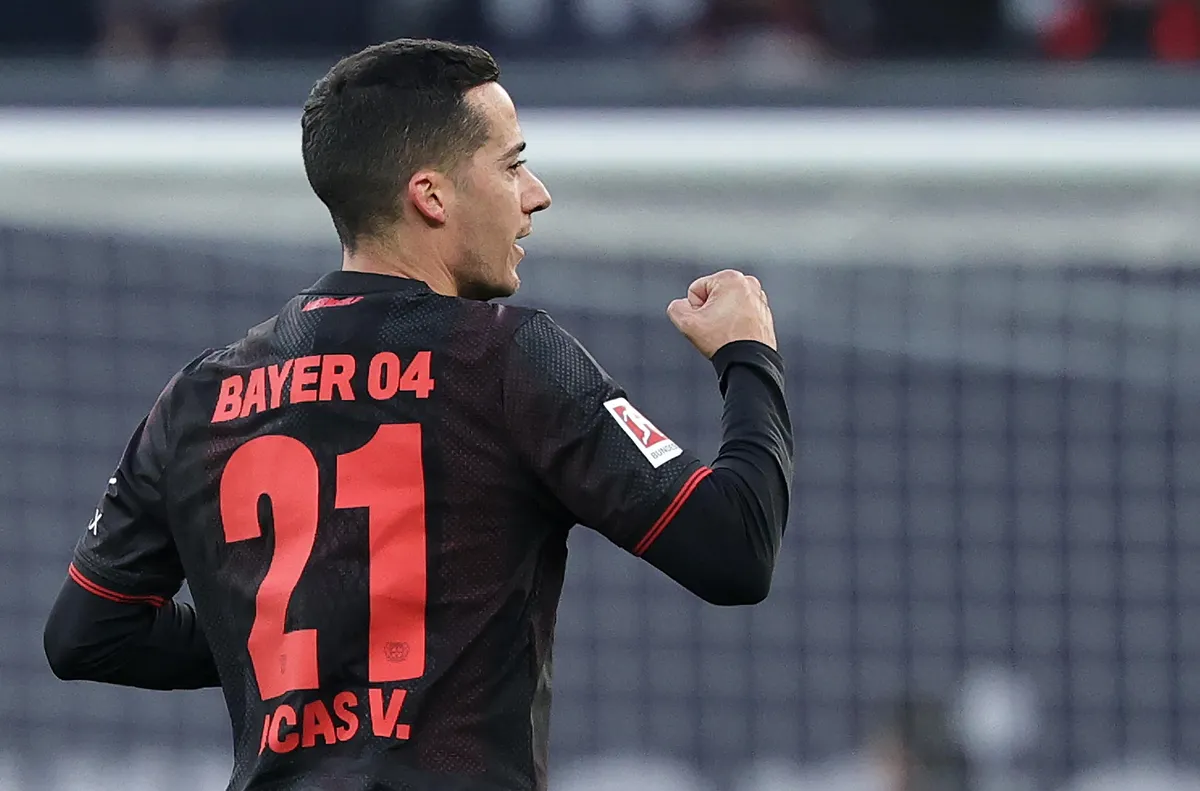 Аспирините спряха серията от две поредни загуби Байер Леверкузен спечели