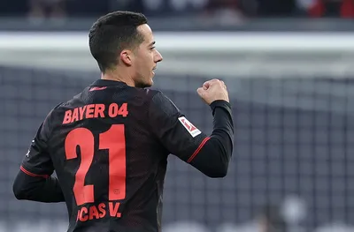 ОБЗОР: Байер Лерверкузен измъкна трите точки срещу Вердер (РЕЗУЛТАТИ) 