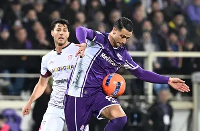 Фиорентина се сгромоляса на “Артемио Франки”