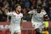 Севиля удари Атлетик Билбао в Андалусия