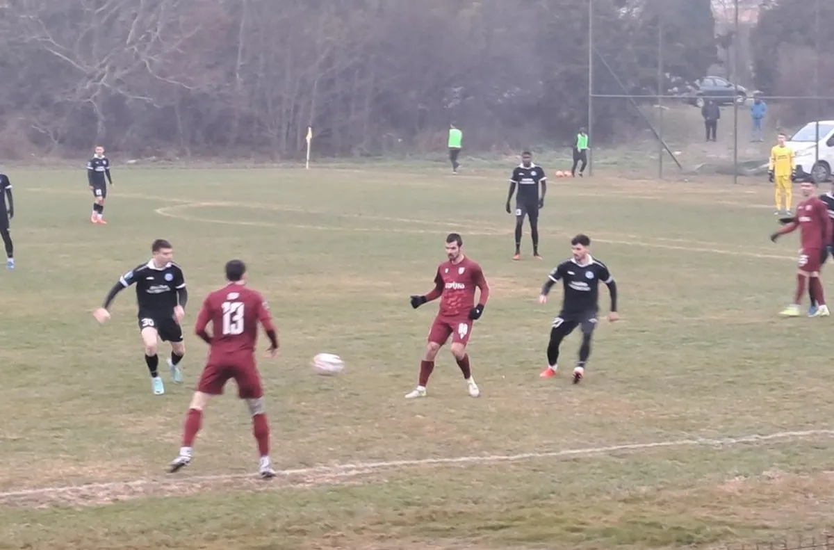 Играещите във Втора лига отбори на Черноморец   Бургас и