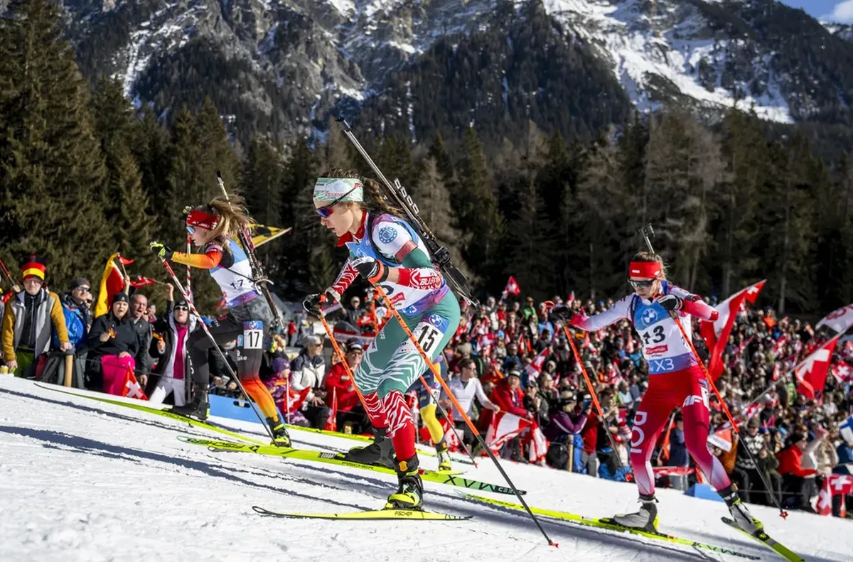Носителката на Световната купа по биатлон Франциска Пройс намекна че