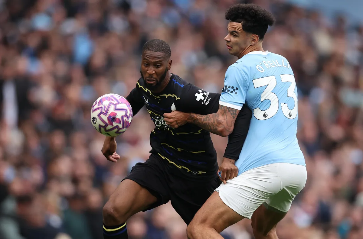 Ювентус е определил португалския нападател на Евертън Бето като възможно