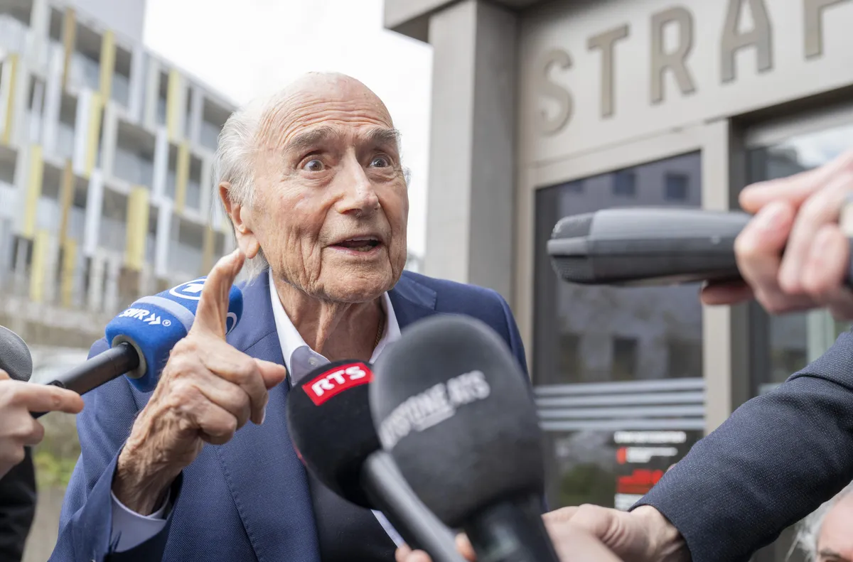 Бившият президент на Международната футболна федерация ФИФА Сеп Блатер се