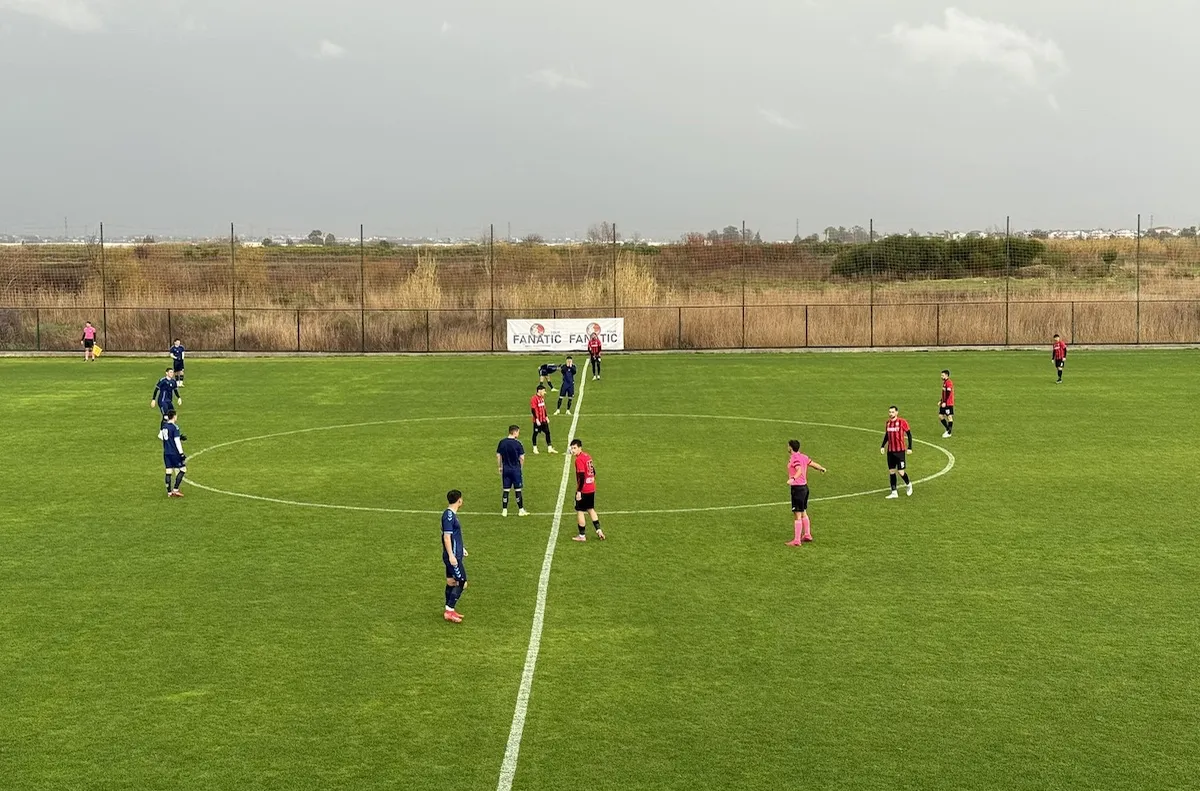 Лошите метеорологични условия в Турция провалиха плановете на смърфовете Локомотив