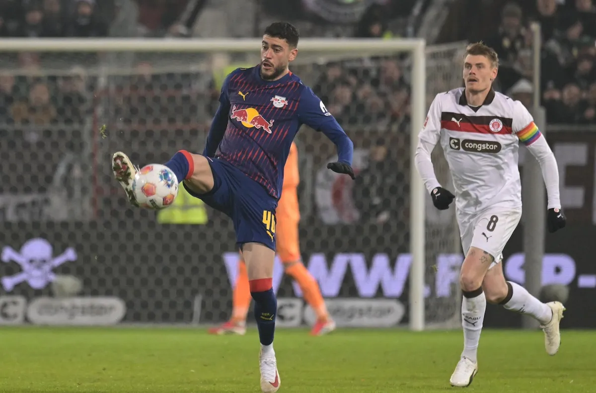 Санкт Паули спря и "биковете"(ВИДЕО)