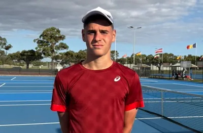 БРАВО: 17-годишен българин е 1/4-финалист на Australian Open!