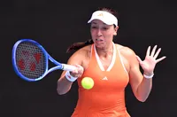 Рибакина срещу Пегула на полуфинал в Мелбърн