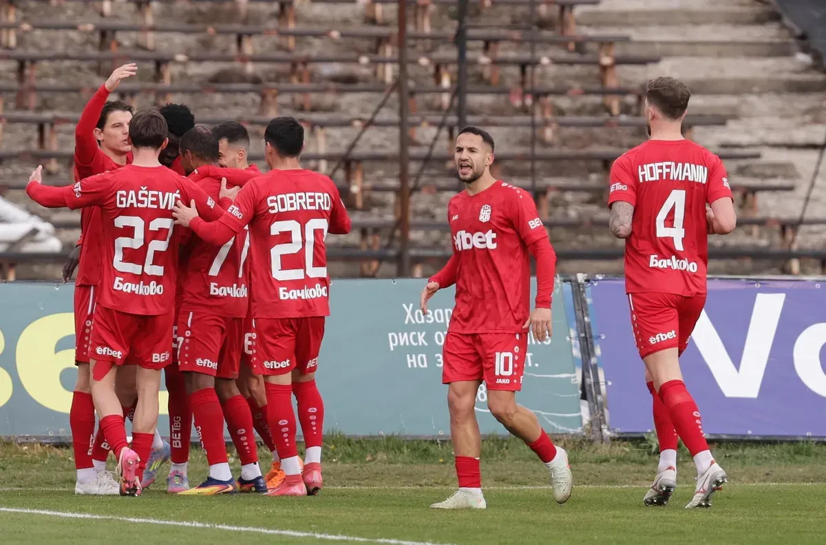 Мамаду Диало се разписа за червените ЦСКА 1948 и Борац