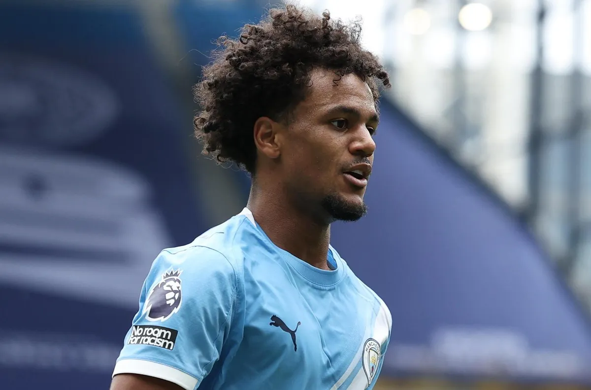 Фулъм се съгласи да плати 27 милиона британски лири за