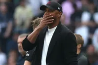 Компани: Щастлив съм от реакцията на отбора