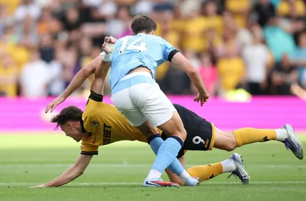 Сделката е на стойност 50 милиона паунда Английският футболен клуб