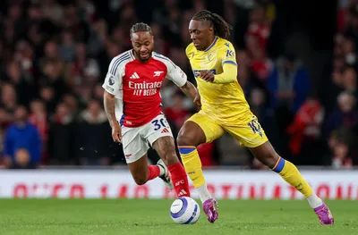 Тотнъм или Наполи приютяват Стърлинг