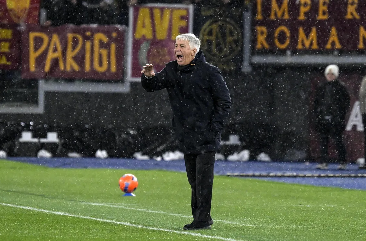 Джан Пиеро Гасперини смята че Рома подобрява представянето си в