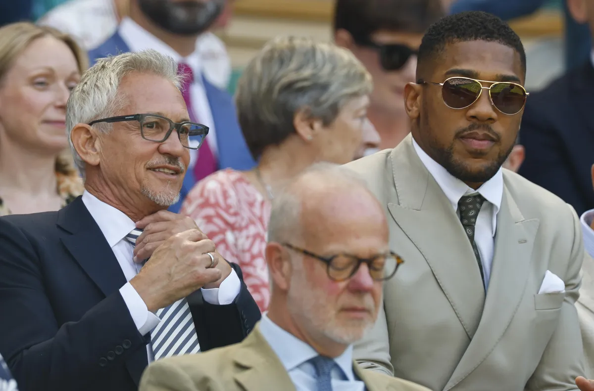 Антъни Джошуа наруши седмици на публично мълчание и за първи