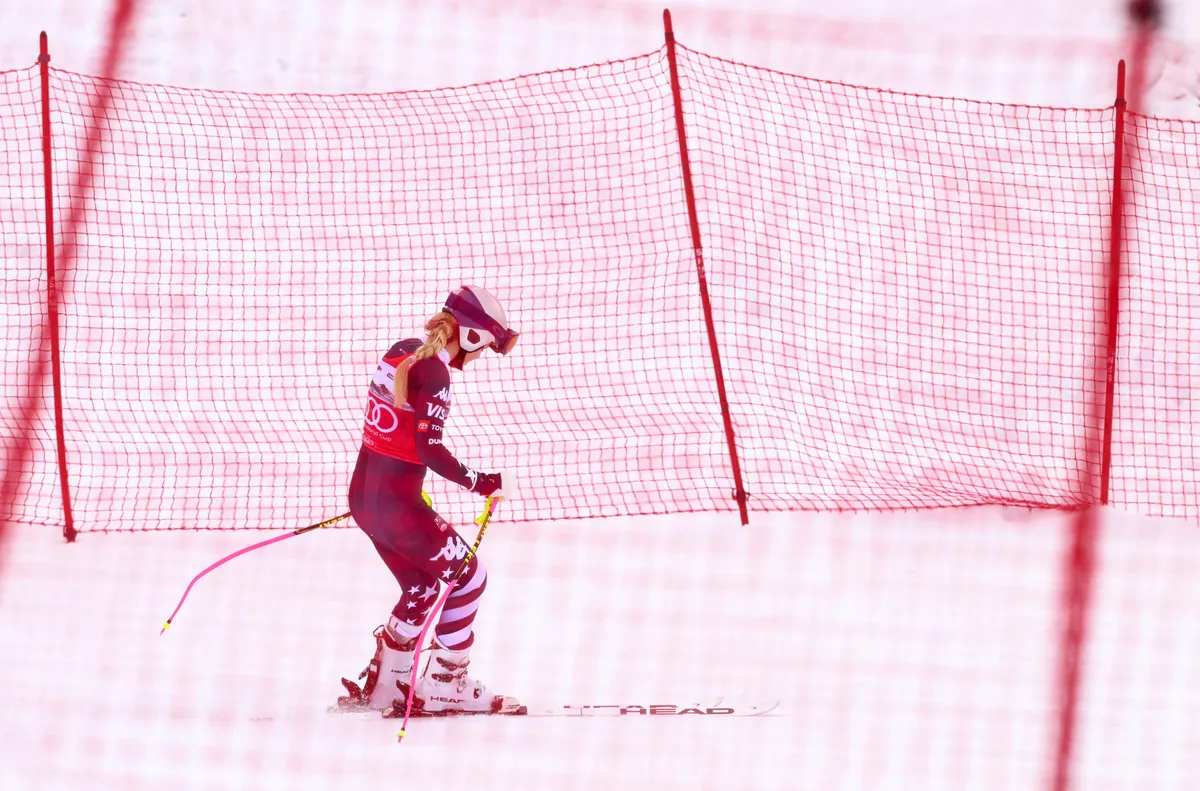 Американската звезда в алпийските ски Линдзи Вон беше откарана в