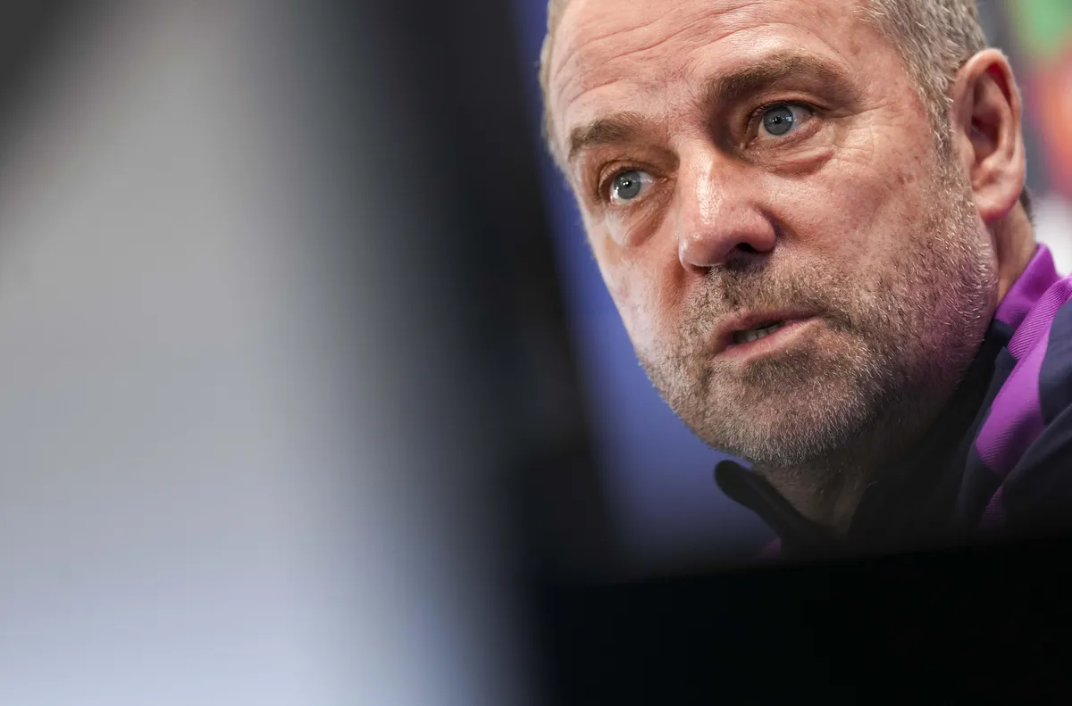   Харесва ми начинът по който играят смели са посочи