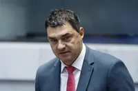 Владимир Николов участва в пътен инцидент в София