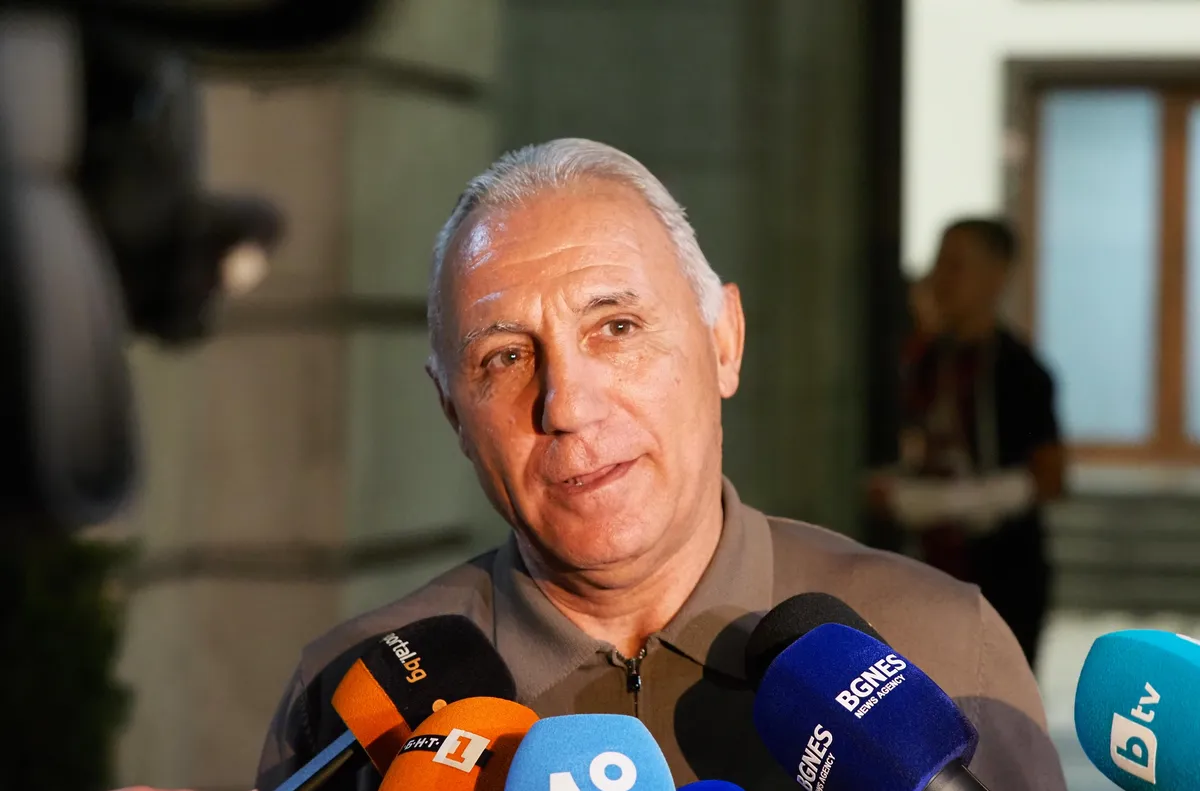 Стоичков посети базата на ЦСКА