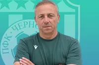 Илиан Илиев обмисля сензационен ход за мача с Левски